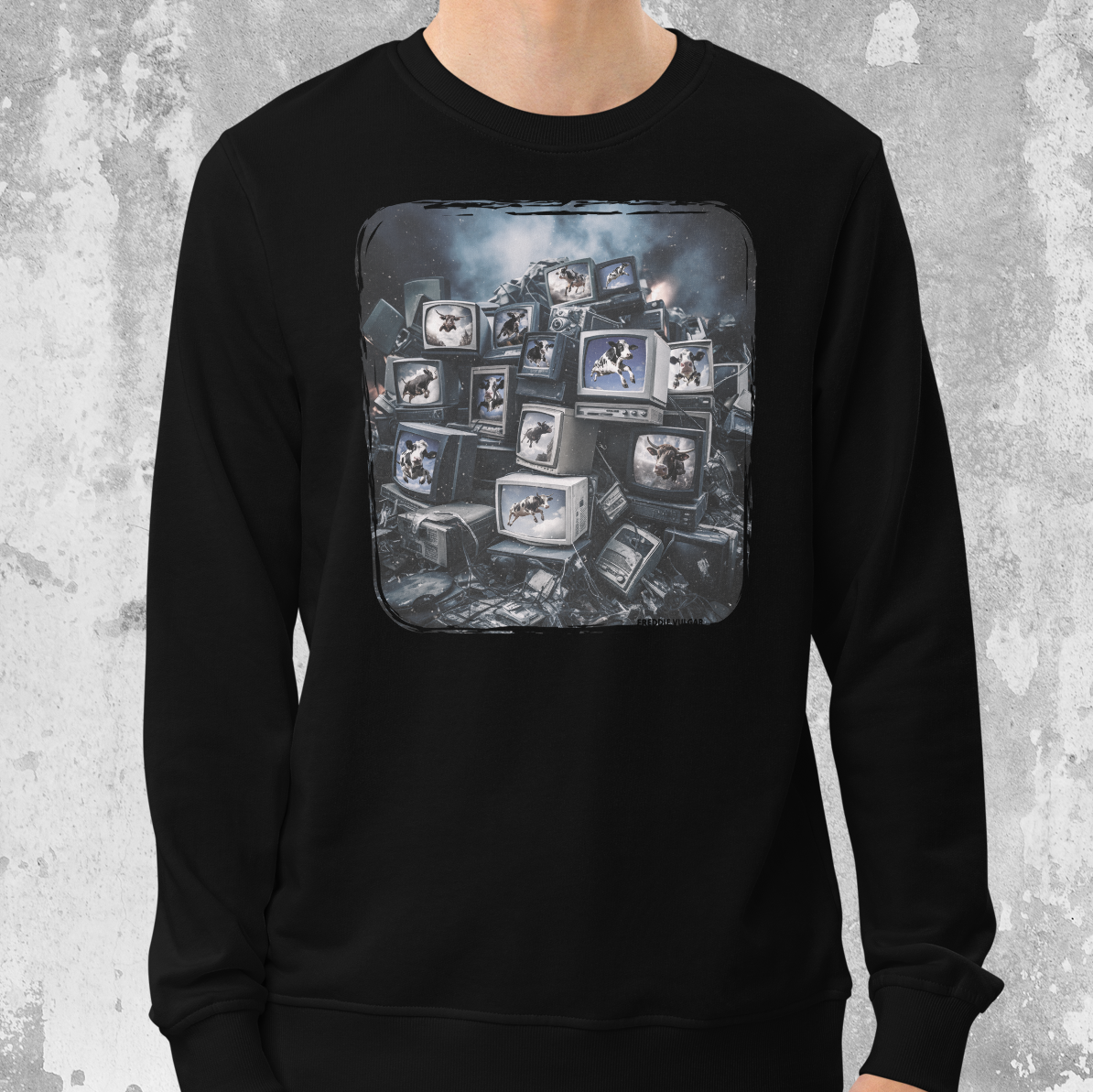 SWEATSHIRT: Flying Cows